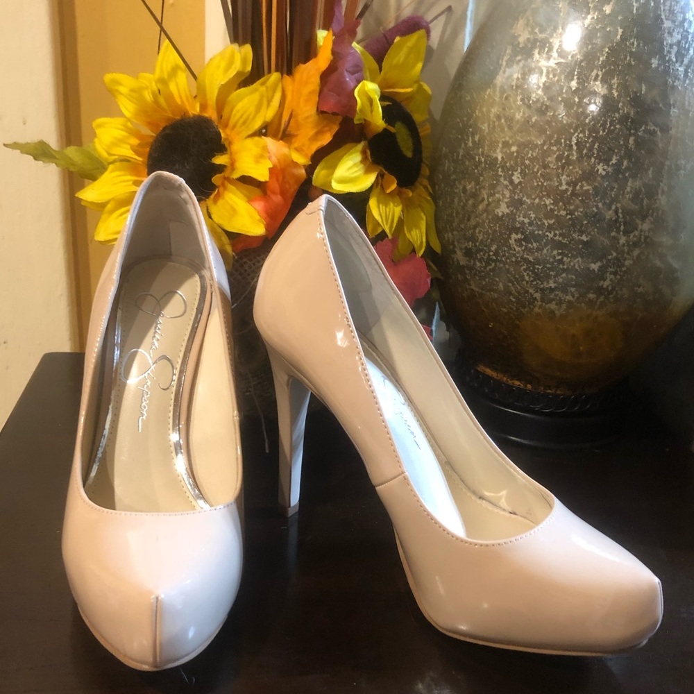 JESSICA SIMPSON HEELS 👠 SIZE 5 1/2